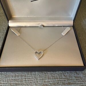 NWT! Sterling Silver diamond heart necklace